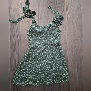 RIHOAS Floral Green Dress with Tie Straps